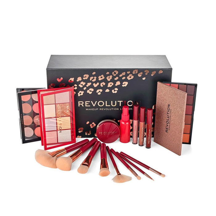 Giftset Makeup Revolution You Are The Revolution