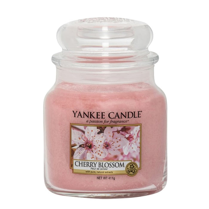 Yankee Candle Classic Medium Jar Cherry Blossom Candle 411g